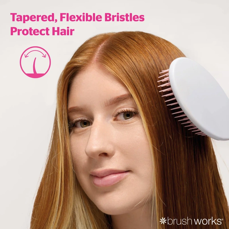 26475-52-56-567-brushworks-wet-detangling-hair-brush-marketing-assets5.webp.webp