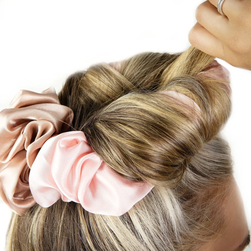 27561-52-56-443-brushworks-heatless-curling-scrunchie-oop-3.jpg.webp