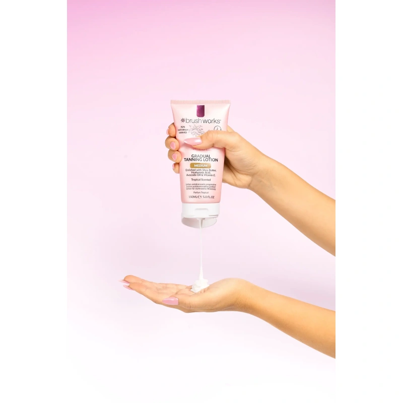 27563-52-56-452-gradual-tanning-lotion-medium-150ml-oop-2.jpg.webp
