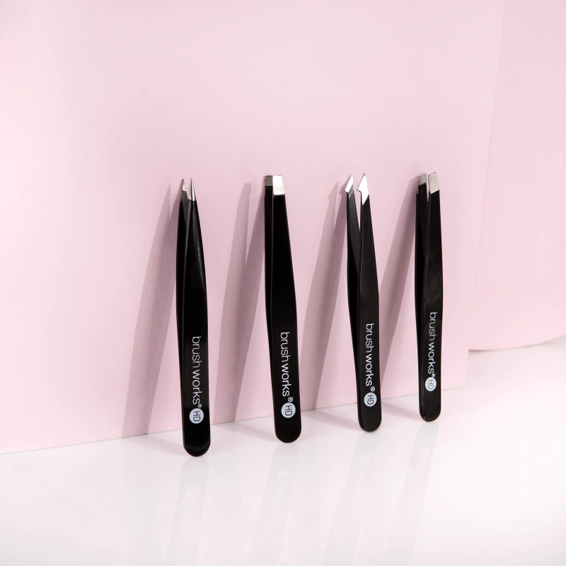 27734-52-56-039-brushworks-combination-tweezer-set-black-oop-1-.jpg.webp