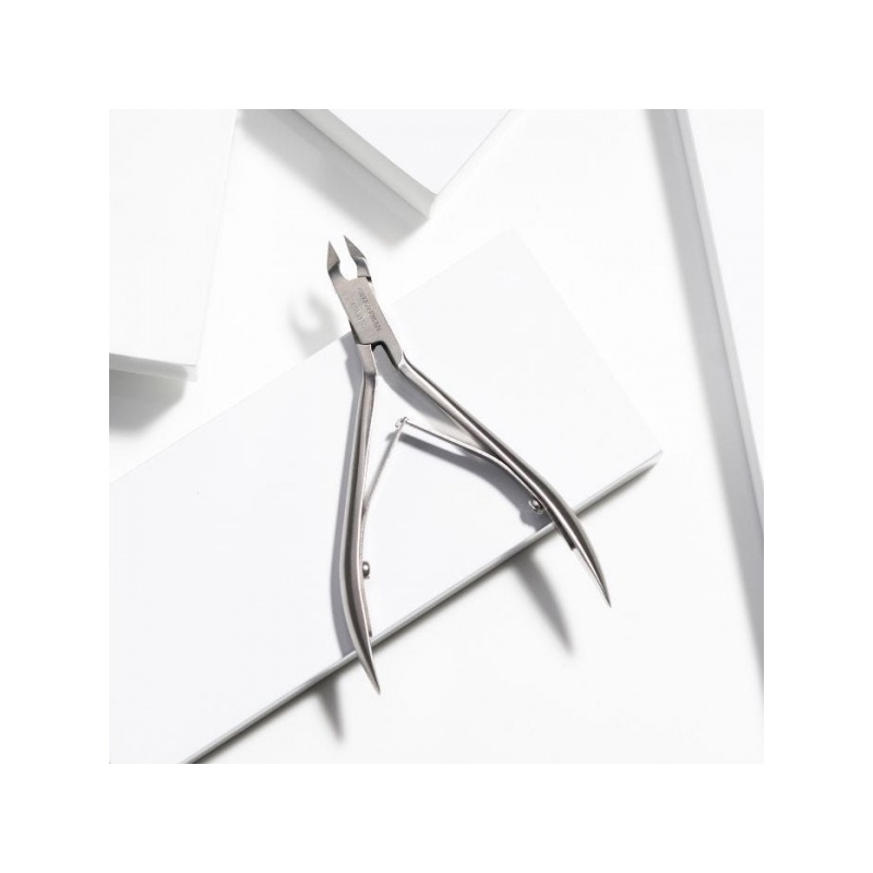 Tweezerman Rockhard Cuticle Nipper Kosmeetikakaubamaja