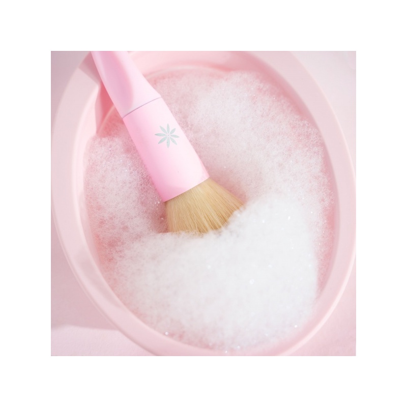25498-52_56_446_brushworks_silicone_makeup_brush_cleaning_bowl_oop__5_.jpg
