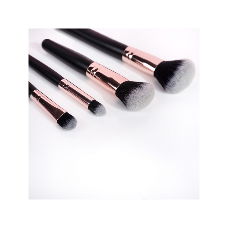 25508-52_56_008_brushworks_travel_brush_set_oop__2_.jpg