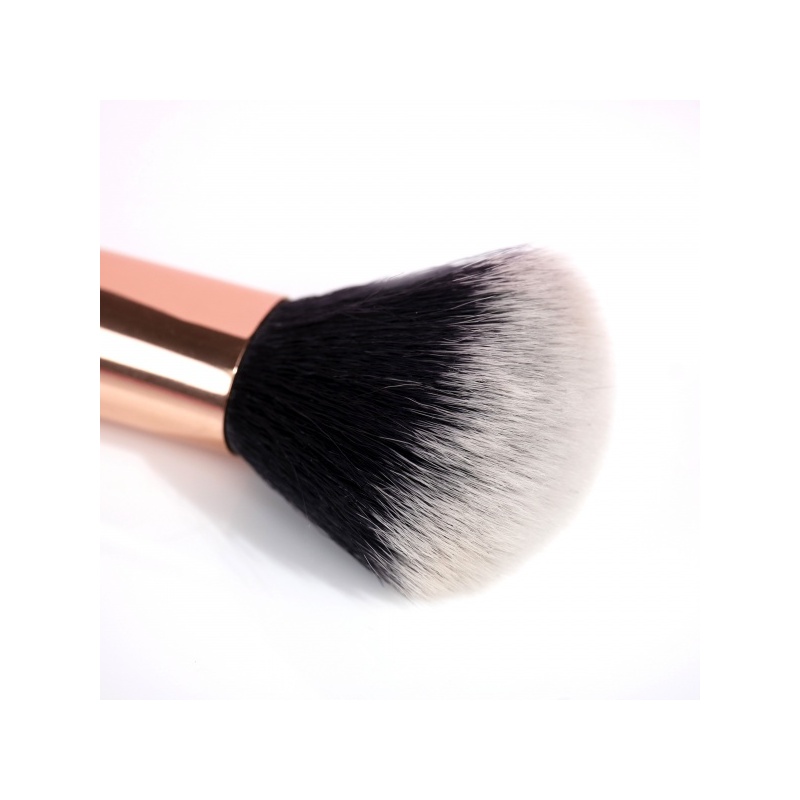 25512-52_56_002_brushworks_blush_brush_oop__3_.jpg