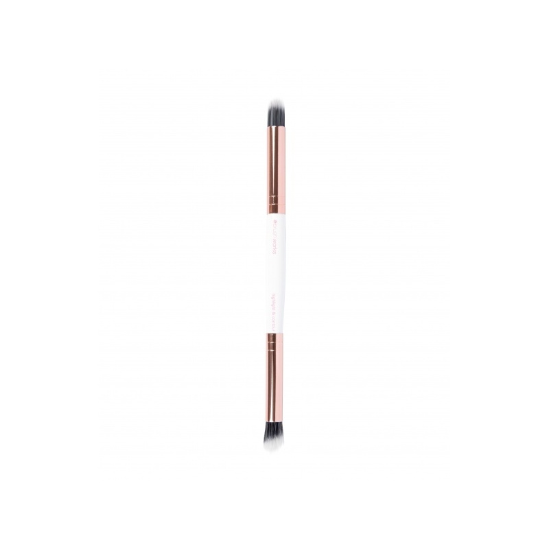 25516-52_56_101_brushworks_white___gold_highlight_and_contour_brush_oop.jpg