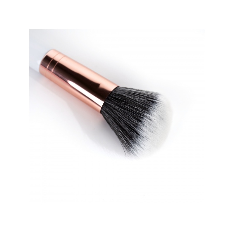 25519-52_56_097_brushworks_white___gold_blush_brush_oop__3_.jpg