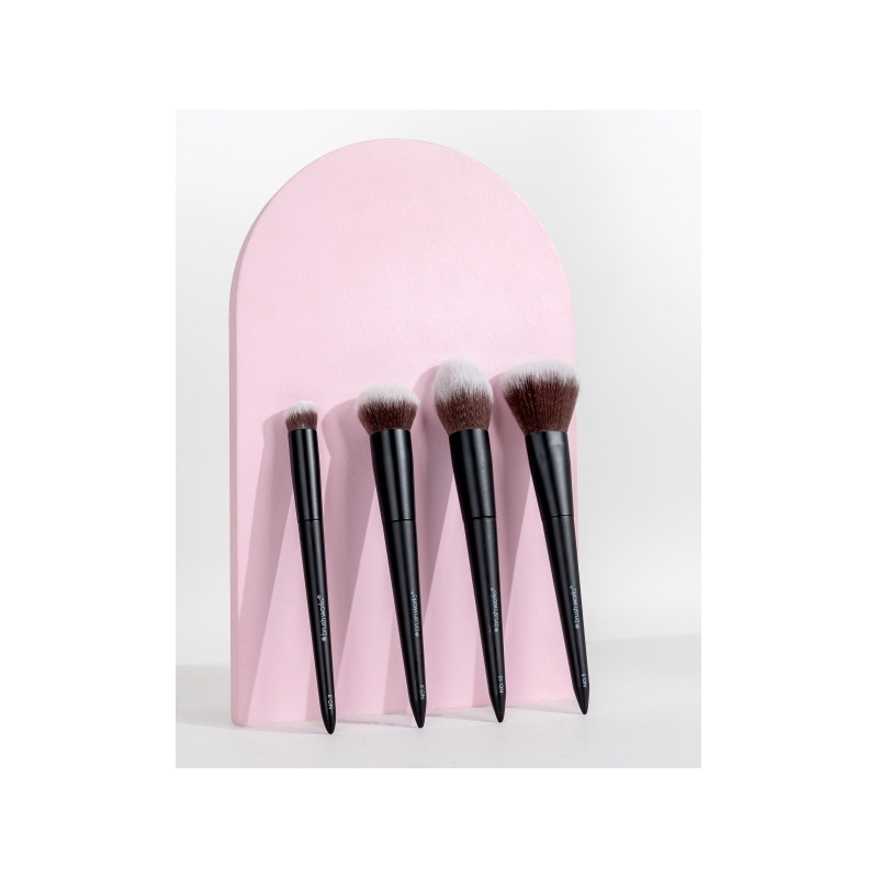 25527-52_56_478_brushworks_buff_and_blend_face_set_oop__2_.jpg