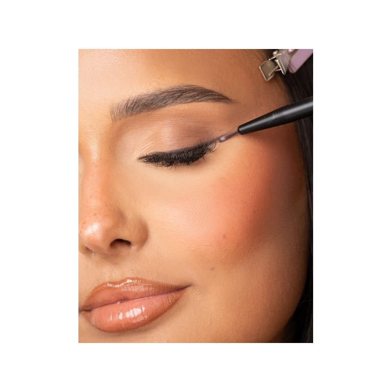 25528-52_56_489_brushworks_no_23_precise_liner_brush_ms__3_.jpg