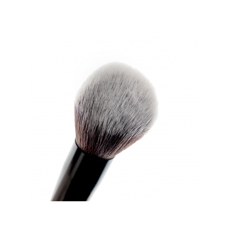 25541-52_56_491_brushworks_no_10_bronzer_brush_oop__1_.jpg