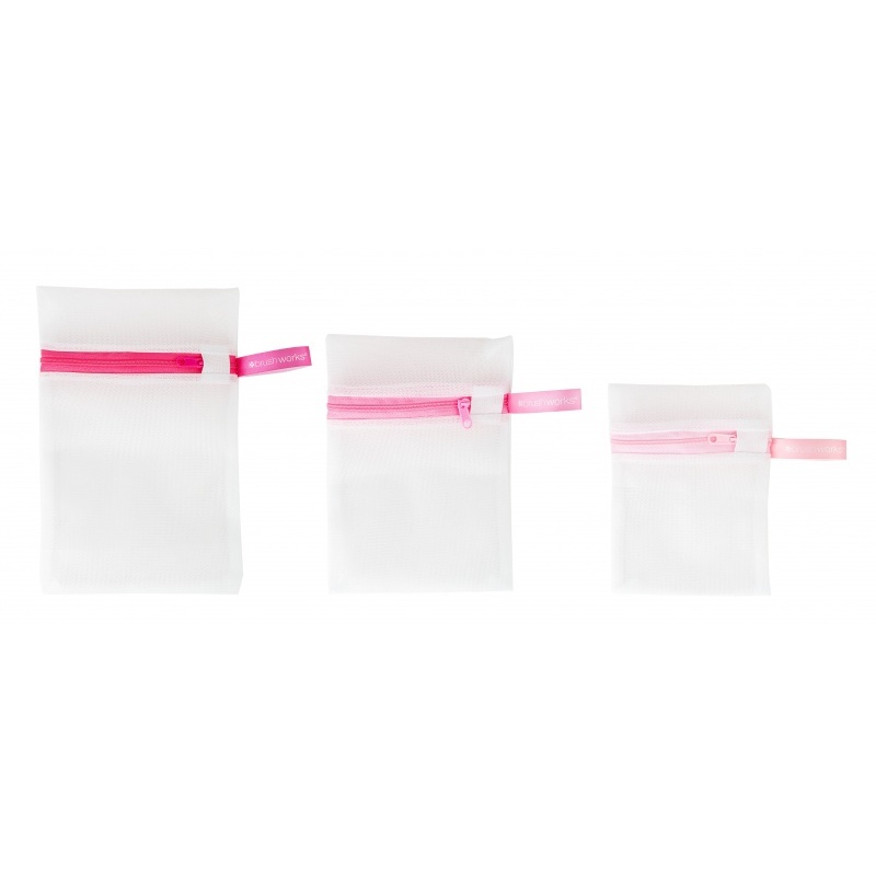 25659-52_56_514_brushworks_wash_bag_set_-_3_pack_oop.jpg