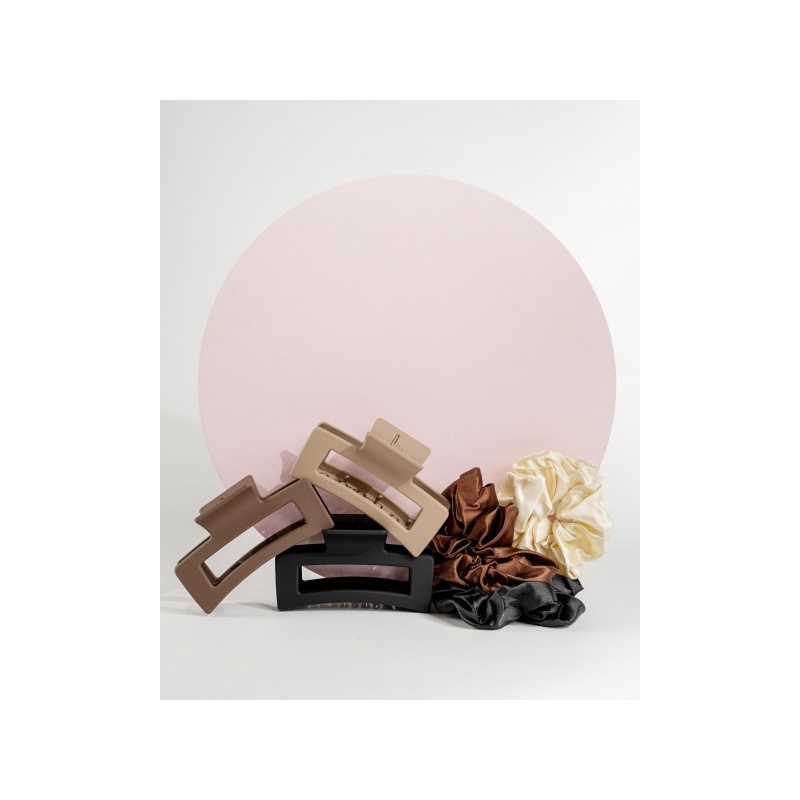 25677-25_12_172_brushworks_natural_hair_clip___scrunchie_set_oop__1_.jpg