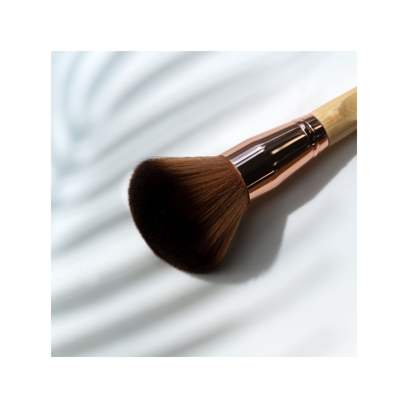 25683-80_40_005_so_eco_bronzer_brush_oop__2_.jpg