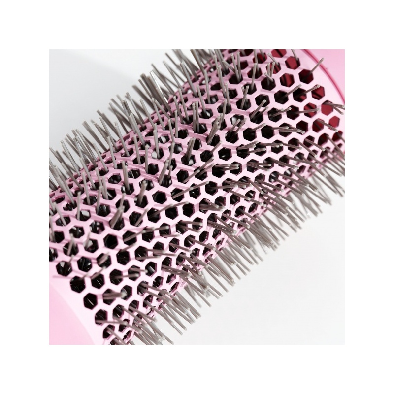 25709-52_56_124_brushworks_ceramic_round_brush_-_medium_oop__2_.jpg