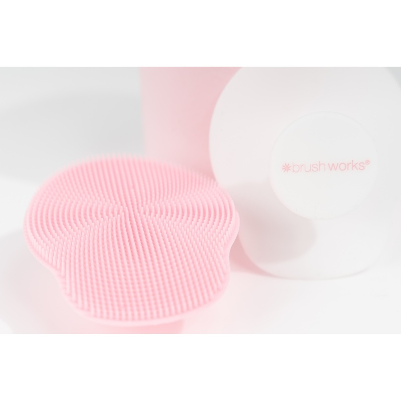 25713-52_56_272_brushworks_silicone_cleansing_pads_-_2_pack_oop__3_.jpg