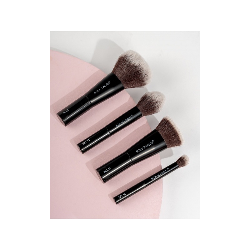 25720-25_12_603_brushworks_on_the_move_makeup_minis_oop__1_.jpg
