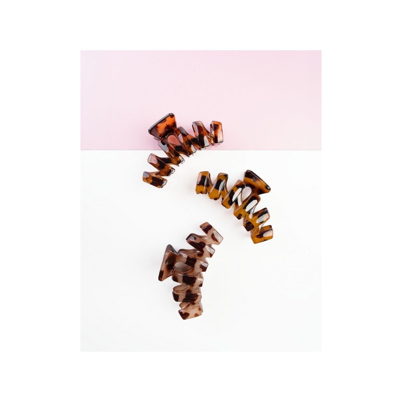 25920-52_56_549_brushworks_tortoiseshell_claw_clips_-_3_pack_oop__1_.jpg