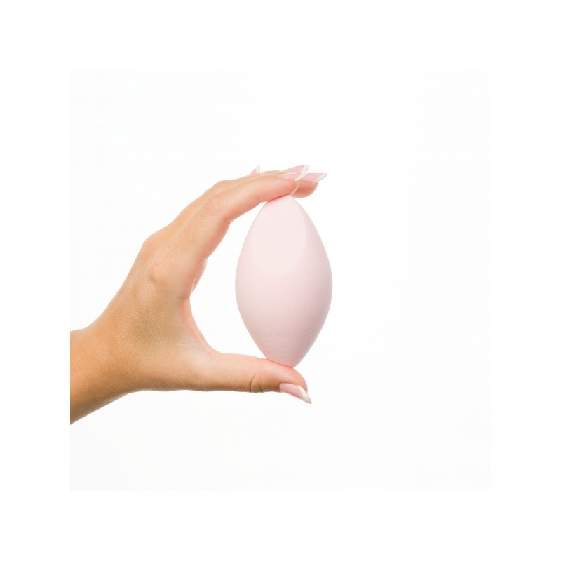 26080-52_56_560_brushworks_precision_oval_complexion_sponge__wet_.jpg
