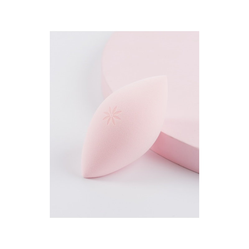 26080-52_56_560_brushworks_precision_oval_complexion_sponge_oop__3_.jpg