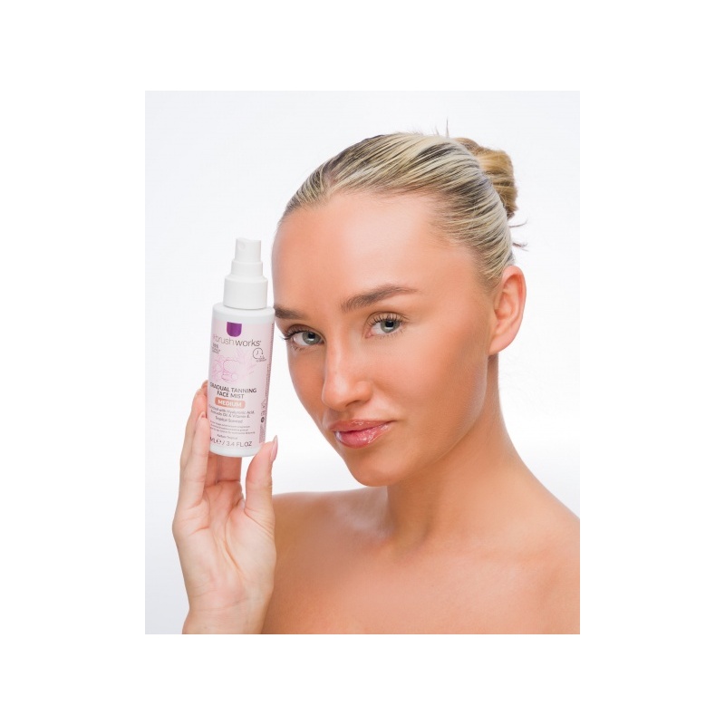 26094-52_56_449_brushworks_gradual_tanning_face_mist_medium_ms__2_.jpg