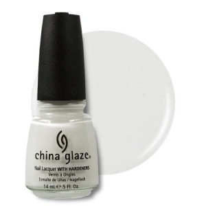 China Glaze Kynsilakka White On White