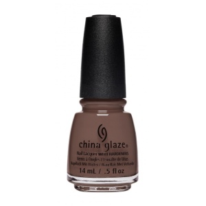 China Glaze Kynsilakka  Give Me S`More