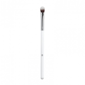 24160-413-medium-eyeshadow-brush.jpg